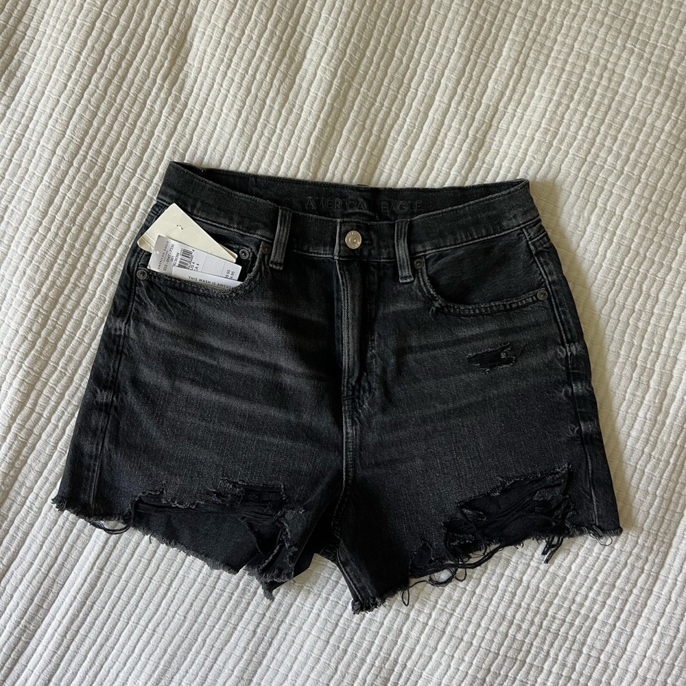 American Eagle Highest Rise ‘90’s Boyfriend Short (4)